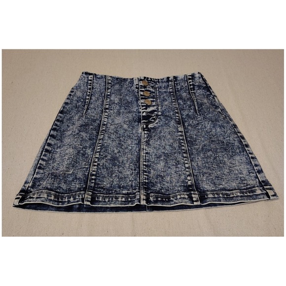 Altar'd State Dresses & Skirts - Altar'd State Womens Acid Wash Denim Mini Skirt Blue Distressed High Waist S GG